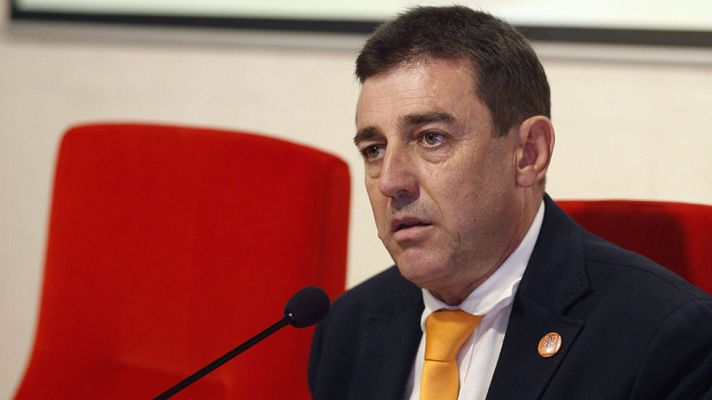 Telediario 1 - Cinco autonomías aprueban en la atención a dependientes