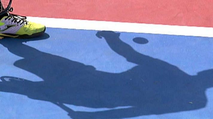 Tenis - Open Castilla y León: Villa de El Espinar. 1ª Semifinal