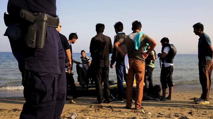 Telediario 1 - Más de la mitad de los inmigrantes que intentan alcanzar Europa lo hacen a través de las costas griegas