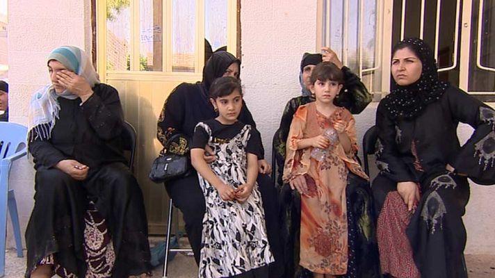 Telediario 1 - Irak asegura que el Estado Islámico ha asesinado a unos 2.000 civiles en lo que va de año