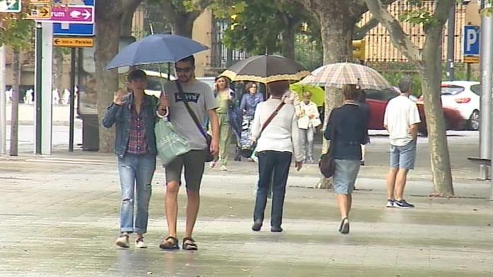 Telediario 1 - 15 provincias están en alerta por fuertes lluvias