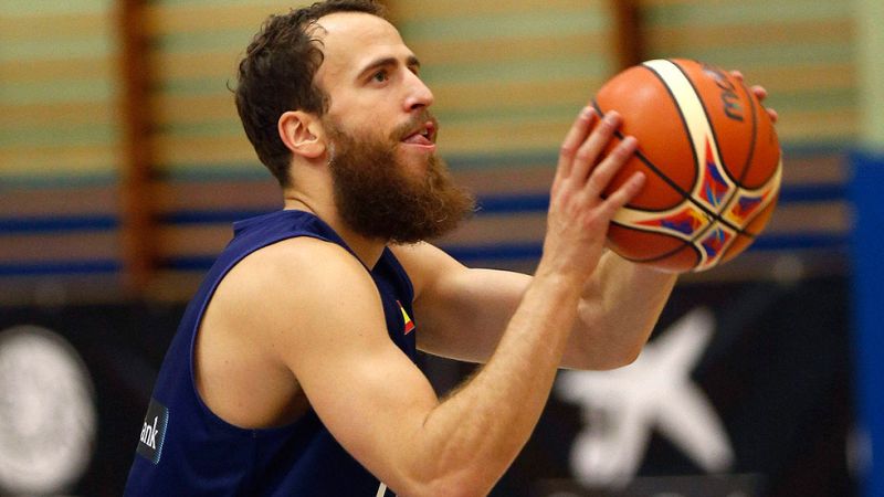 La selección española de baloncesto inicia su preparación de cara al Eurobasket con un amistoso contra Bélgica en Gijón, el primero de una serie de siete partidos amistosos.