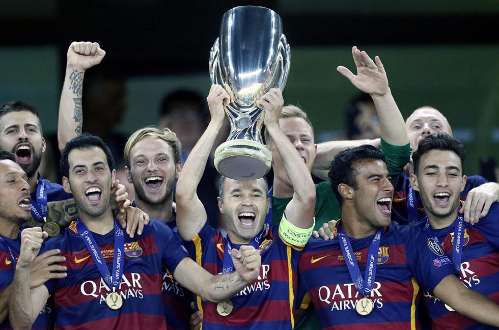 Telediario matinal en cuatro minutos 12/08/2015