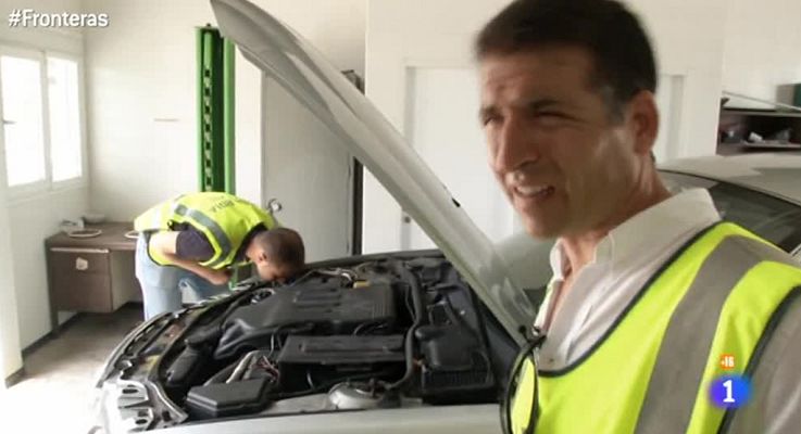 Fronteras - Tabaco en los depósitos del coche