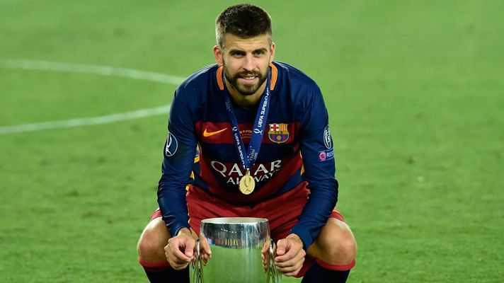 Telediario 1 - Nueva celebración polémica de Piqué en la Supercopa de Europa