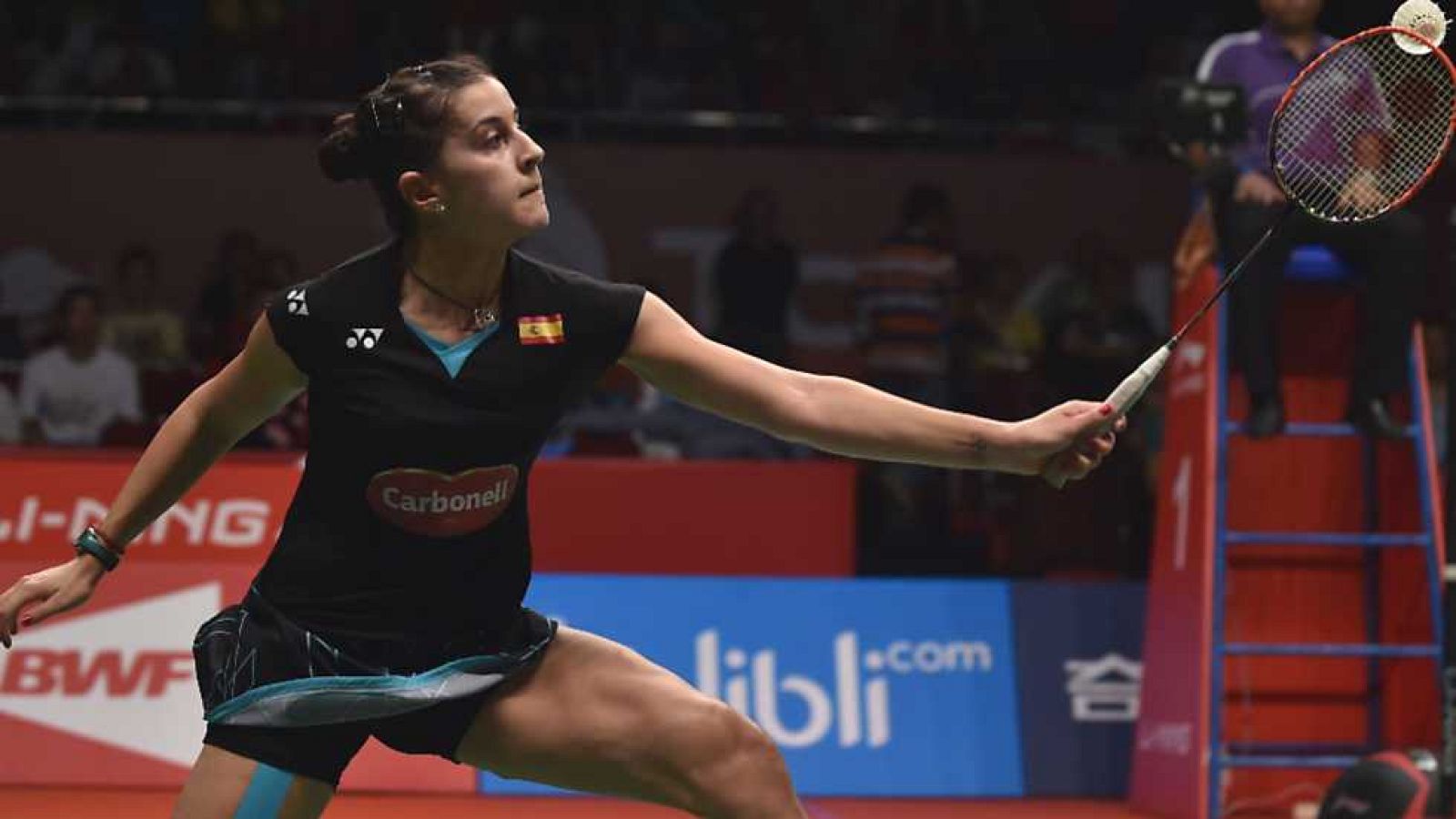 Bádminton - Campeonato del mundo Jakarta (Indonesia). Semifinal: C. Marín-Sung Ji Hyun - ver ahora