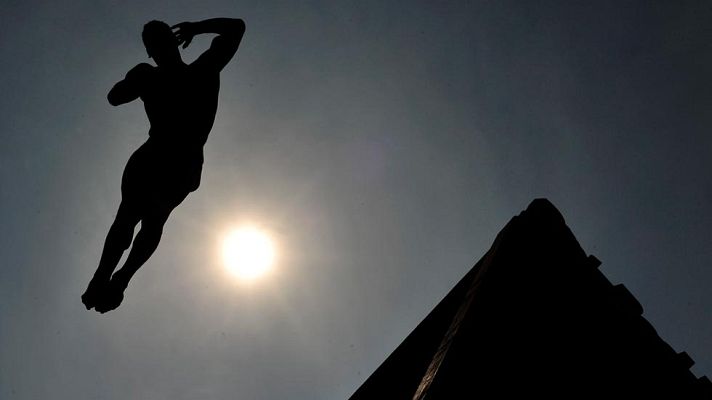 Telediario 1 - Saltos para el recuerdo en el puente Stari Most de Mostar