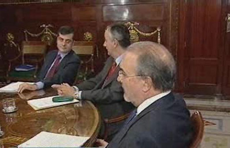 El Fondo de Adquisición de Activos Financieros hará a primera compra a bancos y cajas en noviembre