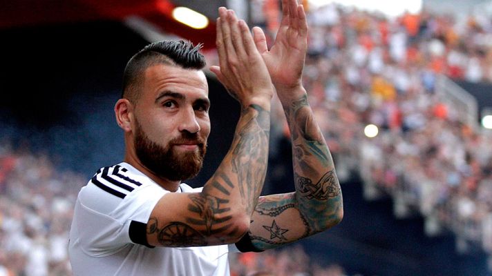 Telediario 1 - Otamendi pone rumbo al City