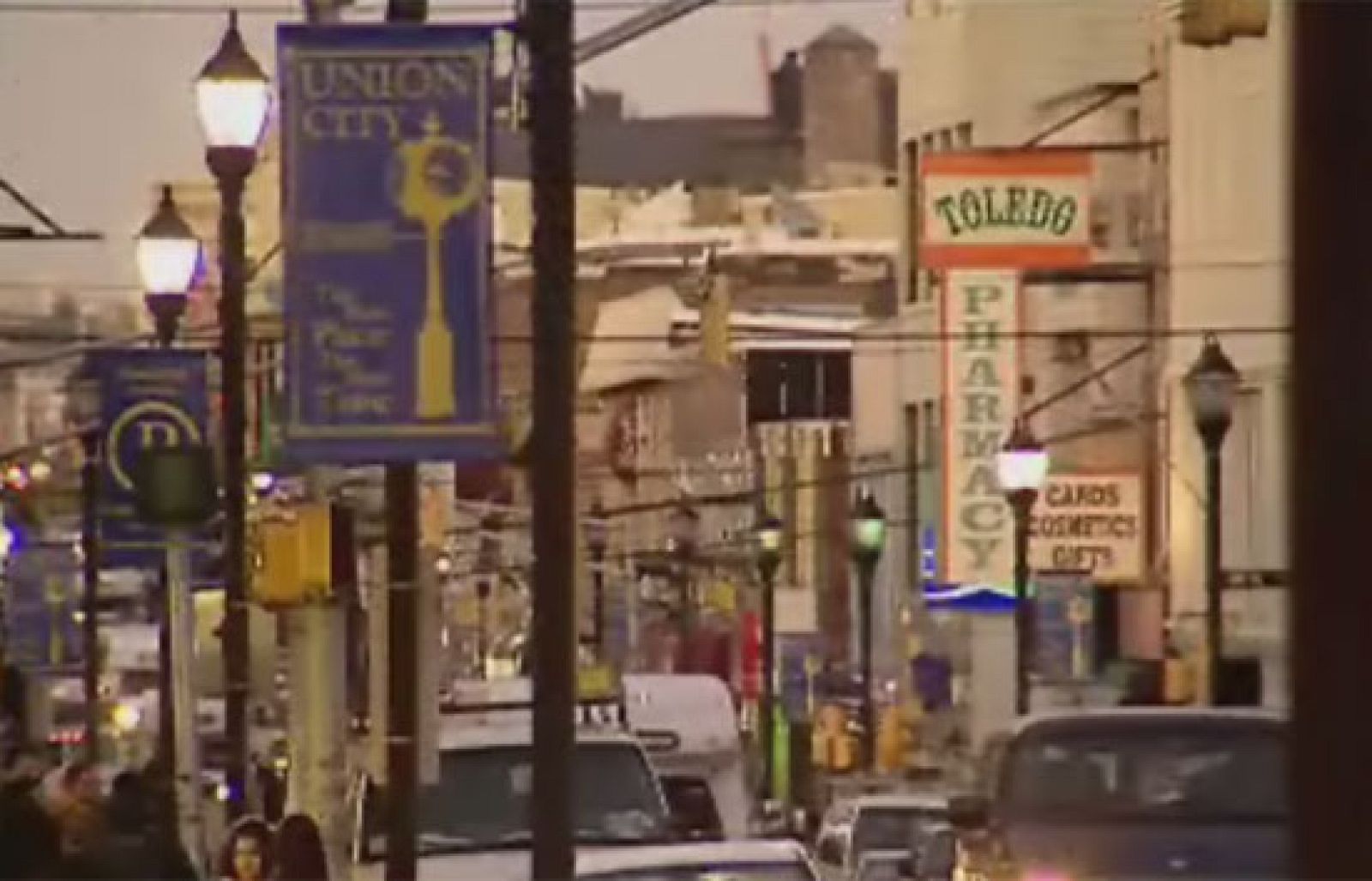 Obama y McCain se disputan el voto hispano | Ver