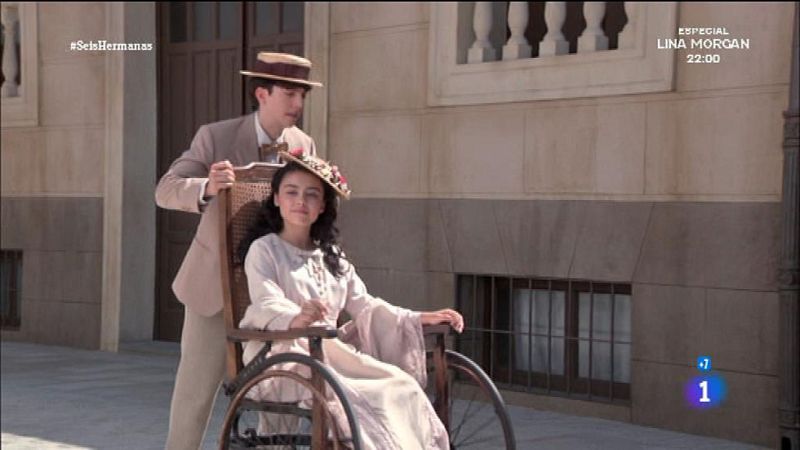 'Seis Hermanas' - Elisa vuelve a fijarse en Carlitos por interés