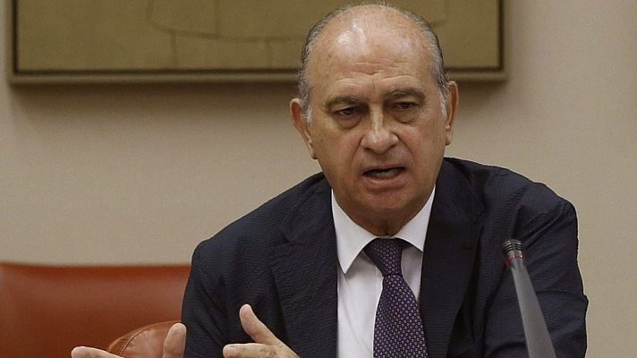 Telediario 1 - Archivada la denuncia del PSOE contra Fernández Díaz