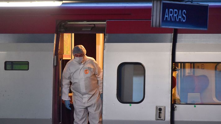 Telediario 1 - Telediario matinal fin de semana en cuatro minutos - 22/08/1