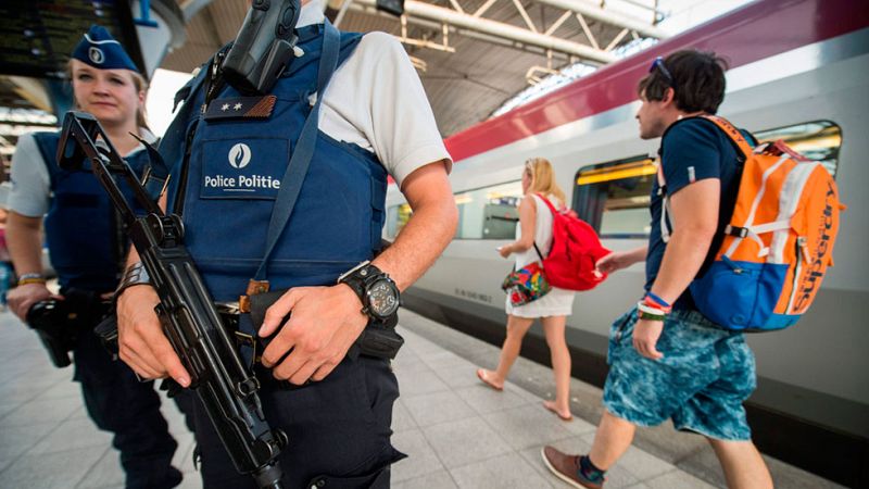 Telediario 2 en cuatro minutos - 22/08/15 | Ver