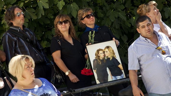 Telediario 1 - Continúan las incógnitas sobre el doble crimen de Cuenca y la clave puede estar en el coche