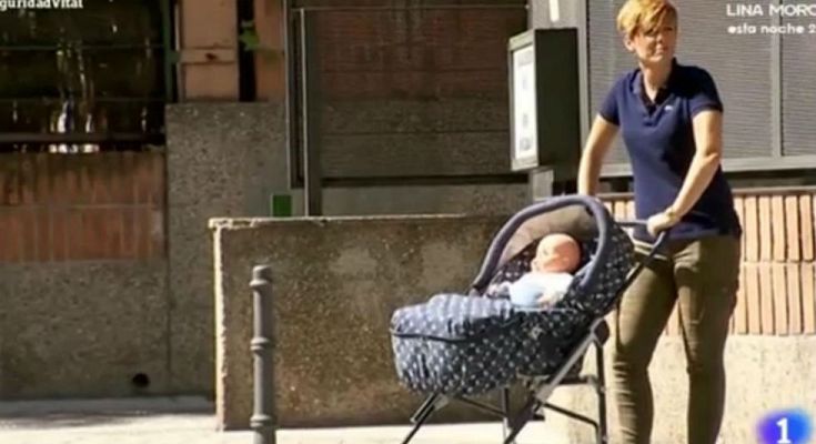 Seguridad vital 5.0 - Comprobamos cómo es circular con un carrito de bebé