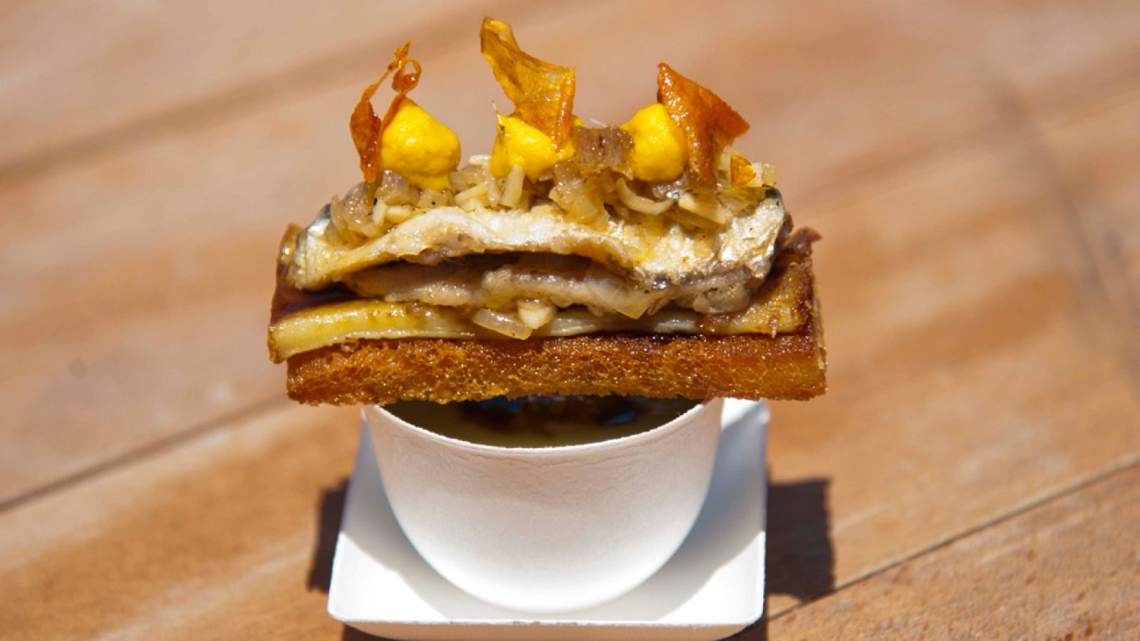 Cocineros al Volante - La tapa de 'El último cocinado' de La Vermuneta, una "obra de arte"