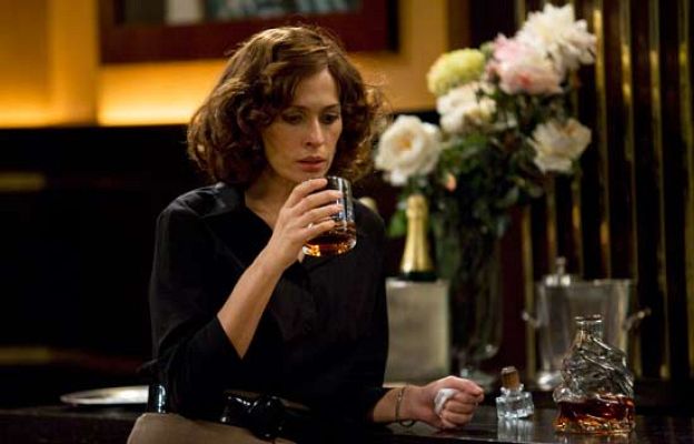 Amar en tiempos revueltos - Julieta habla con Juanito