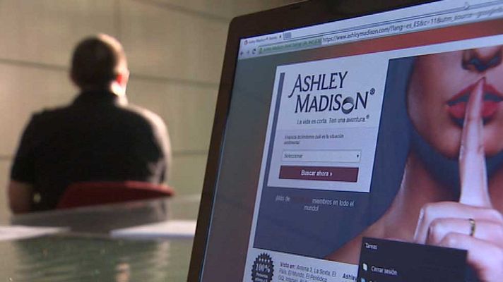 Telediario 1 - Más de 1.500 personas en España solicitan el borrado de sus rastros digitales en los últimos seis días