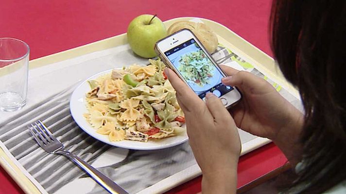 Telediario 1 - Photoworld analiza las imágenes gastronómicas de la redes para determinar que triunfa en cada región