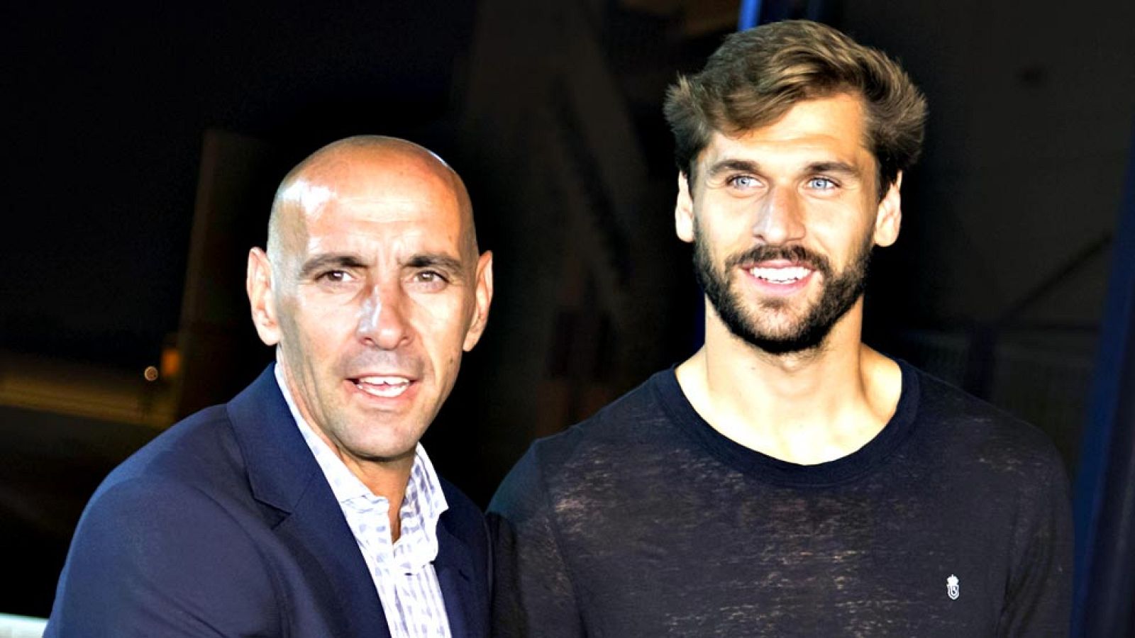 El Sevilla FC ha confirmado este jueves el fichaje del delantero  riojano Fernando Llorente, que llega procedente de la Juventus,  campeón de Italia y subcampéon de Europa, y que regresa a España de  la mano del conjunto hispalense, con el que será p