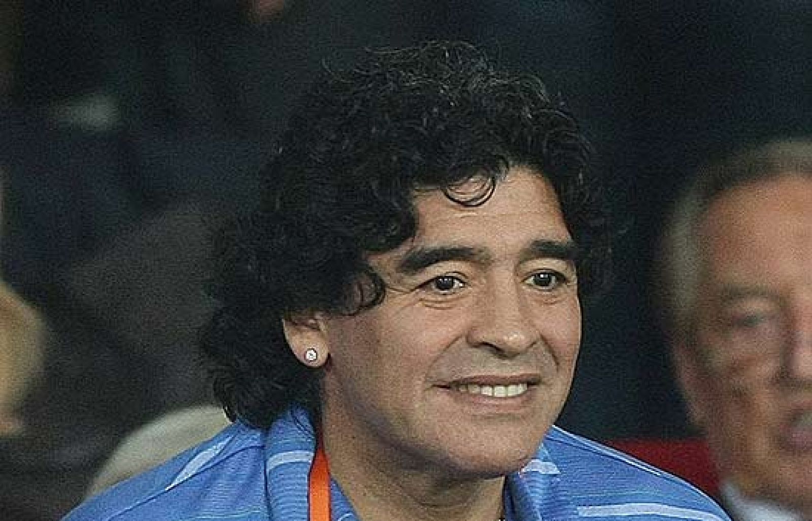 Maradona es el nuevo seleccionador de Argentina, esto unido a las críticas del "pelusa" a Messi, ha suscitado la especulación. De momento habrá que esperar, ya que en la próxima convocatoria Messi no irá.
