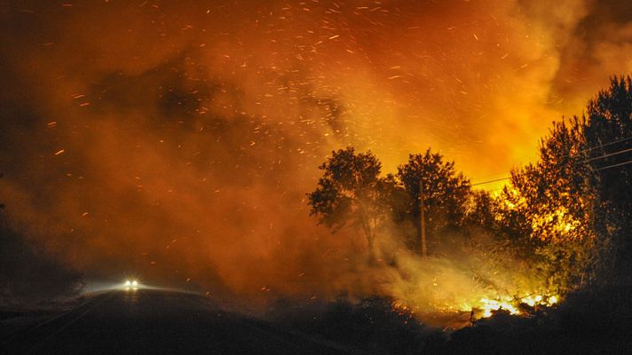 La mañana - El fuego de Cualedro sigue activo