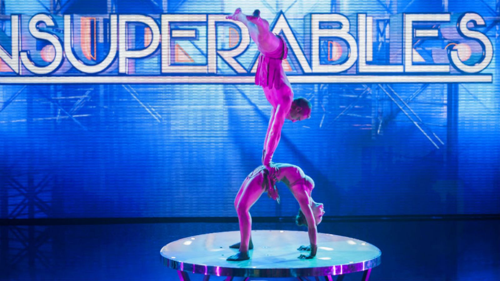 Actuación final de Acrodreams