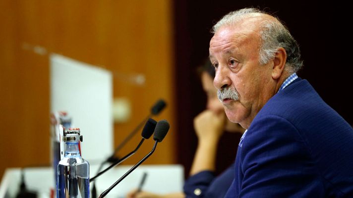 Telediario 1 - Del Bosque, sobre el tema De Gea: "Seguro que lo va a saber afrontar"