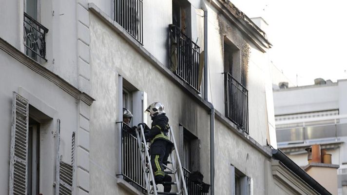 Informativo 24h - Ocho muertos en un incendio en un edificio en París