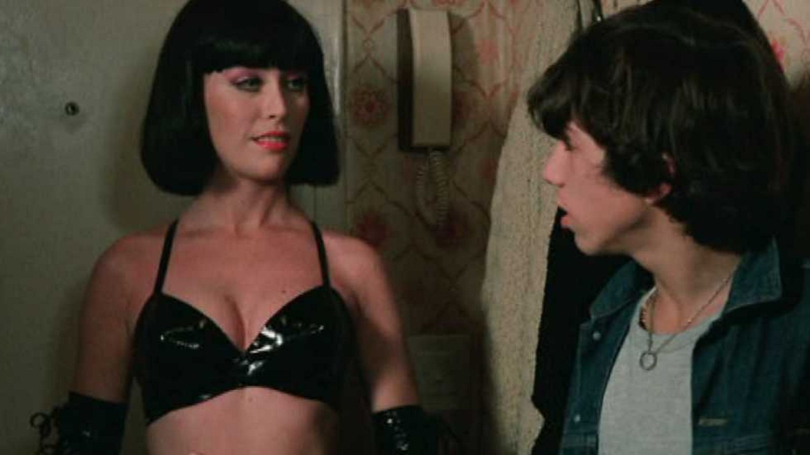 Historia de nuestro cine - ¿Qué he hecho yo para merecer esto? (presentación) - ver ahora