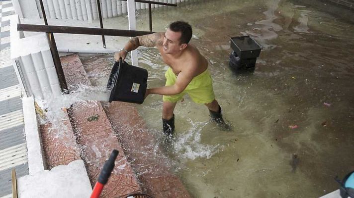 L'informatiu - Comunitat Valenciana - La Comunidad Valenciana en 2' - 04/09/15