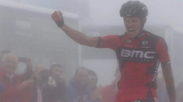 Vuelta ciclista a España - El italiano De Marchi gana en Alto Campoo, Aru sigue líder