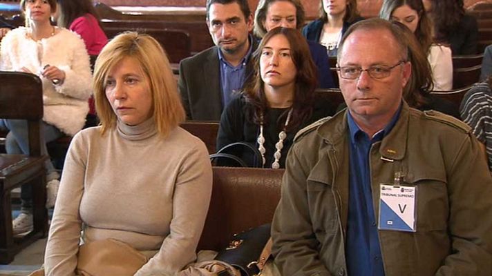 Telediario 1 - Un infiltrado dice que Carcaño sacó a Marta del Castillo en varias bolsas