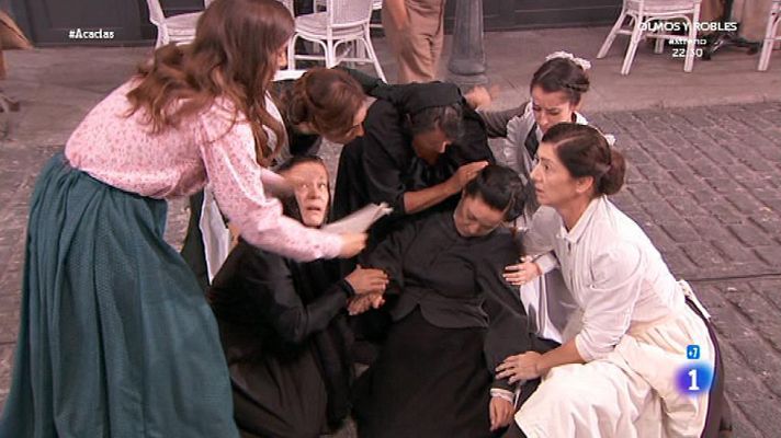 Acacias 38 - Fabiana, enferma, se desmaya en mitad de la calle