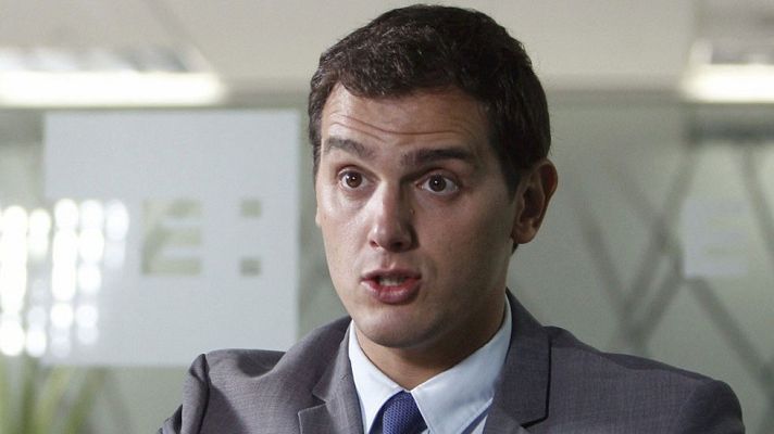 Telediario 1 - PSC y Ciudadanos rechazan el frente común que propone el PP frente a Mas