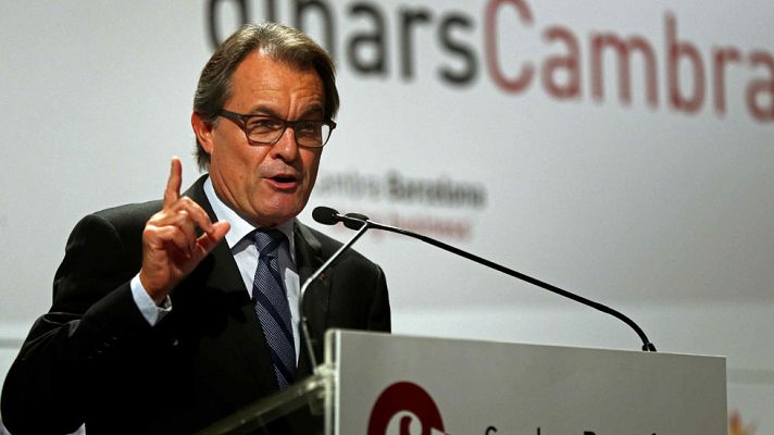 Telediario 1 - Junts pel sí ganaría las elecciones catalanas, pero necesitaría a la CUP para alcanzar la mayoría absoluta