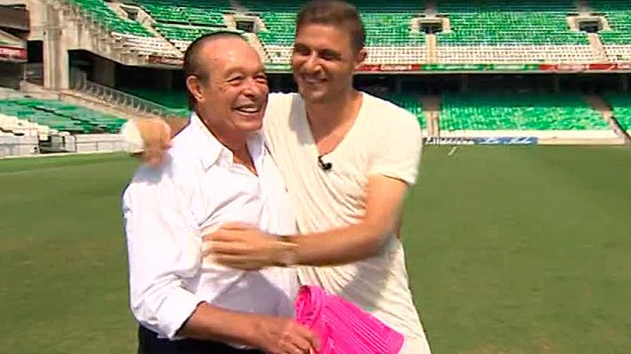 Telediario 1 - Joaquín y Curro Romero unen su arte en el Villamarín