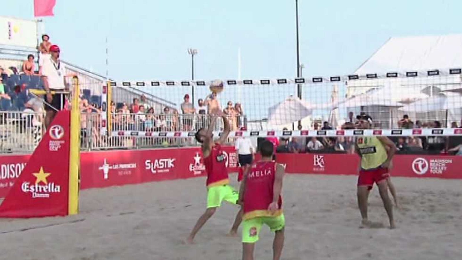 Voley playa - Madison Beach Voley Tour. Resumen Temporada 2015 - Ver ahora