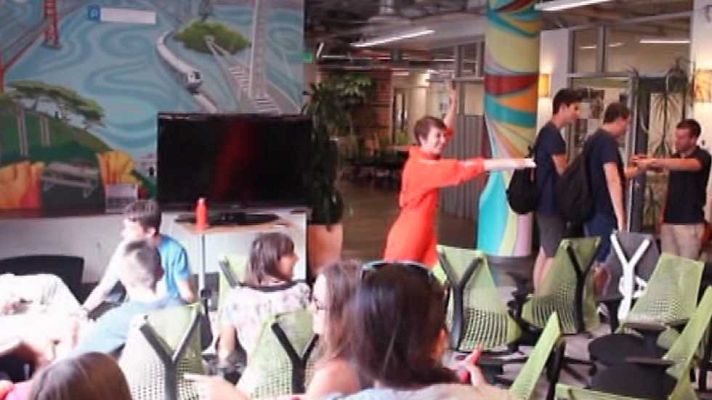 Cámara abierta - Desafío emprende, Just ENE y Ana Villa