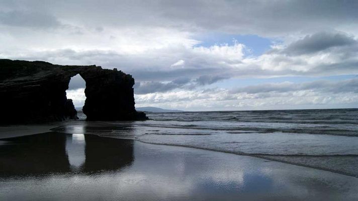 El tiempo - Cielo cubierto en el tercio norte de la península