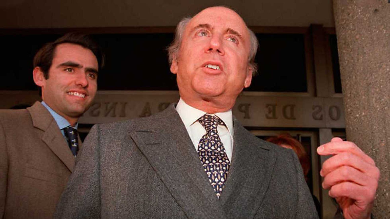 Informe Semanal - Una vida de escándalo  - Ver ahora