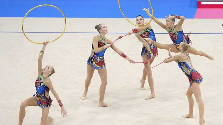 Gimnasia artística - Camp.del Mundo - Finales Aparatos Conjuntos 3 Mazas y 2 Aros