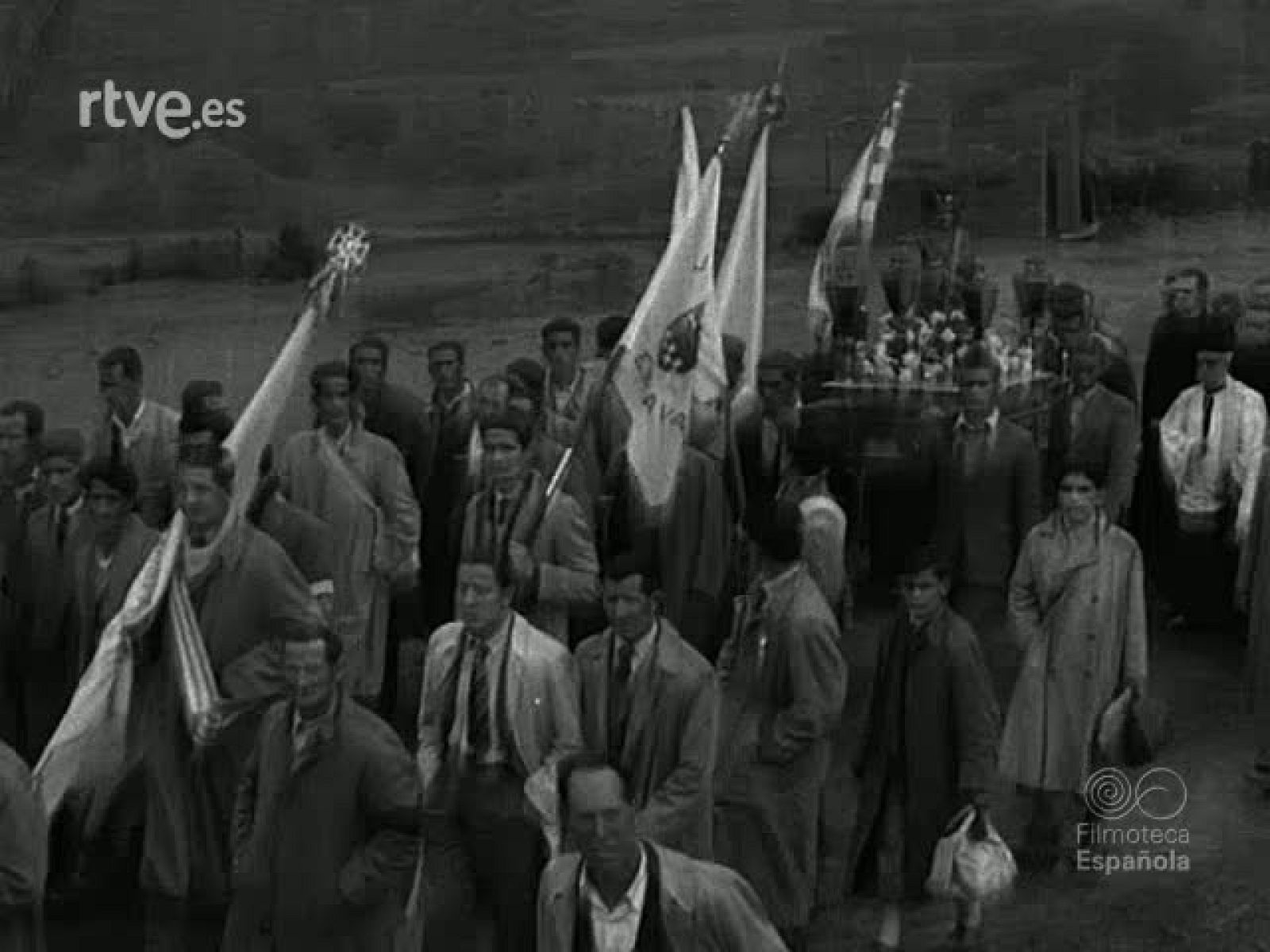 PEREGRINACIONES  AL CASTILLO DE JAVIER ( MATERIALES SIN MONTAR) | Ver