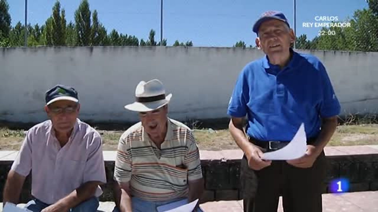 Lucía aprende el juego de la rana