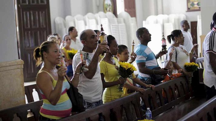 Telediario 1 - Los cubanos esperan que la visita del papa traiga cambios