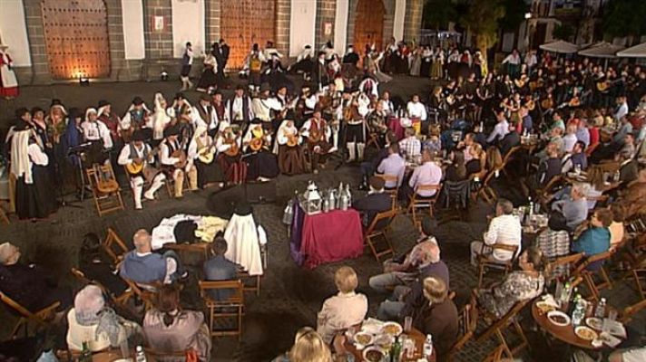 Tenderete - Tenderete - 20/09/2015 Comienza la nueva temporada de 'Tenderete' desde Teror.