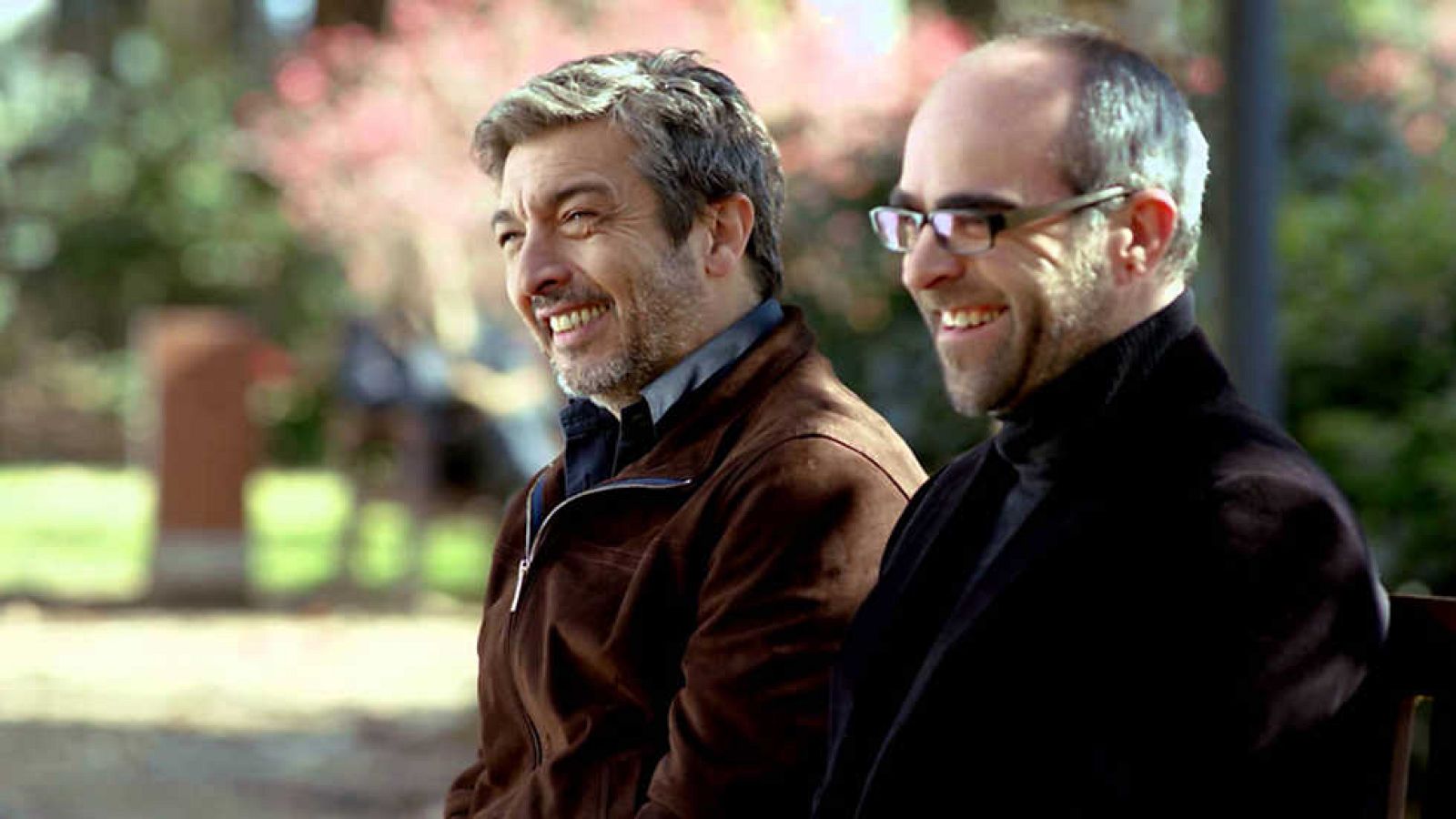 Versión española - Una pistola en cada mano