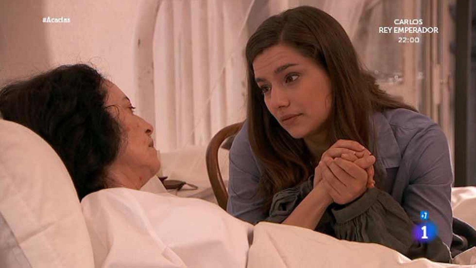 Acacias 38 - Fabiana le cuenta a Manuela quién es Mateo