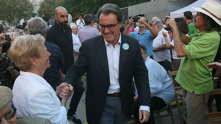 Telediario 1 - Mas replica que la gente votará por "dignidad" y no solo pensando en "la pela"